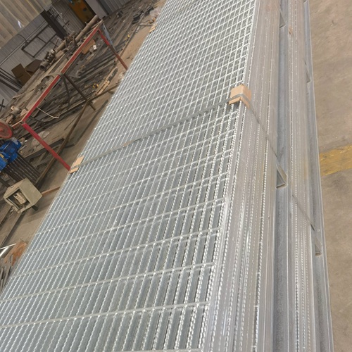 1756090963583044.jpg 99AE4946CA967FA8802633FFE6E1CB41.jpg