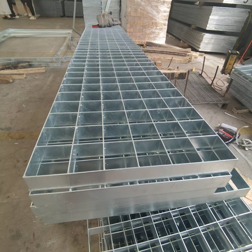 1756090971221479.jpg 477F679E2058190CF5246F26F7F574E2.jpg