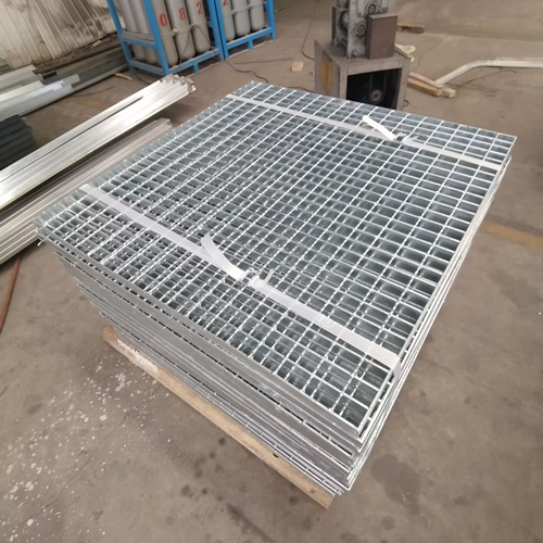 1756879264939946.jpg 6901AAD50CF800423746330C2E7C1E05.jpg