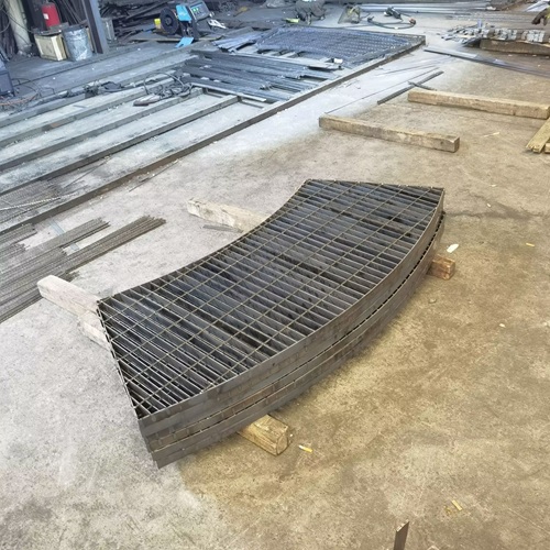 1756879272217143.jpg 6992C08927BF16CA42460E004F6DC46D.jpg